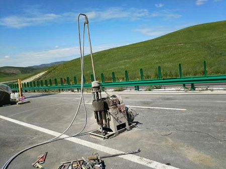 贞丰公路地基基础注浆加固